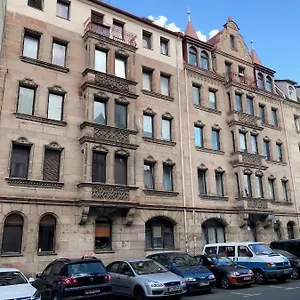  Apartment Lovely Close To The Heart Of