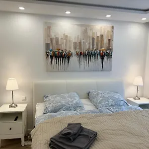  Apartment Lovely In