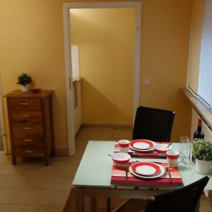 2* Aparthotel Apart - Business
