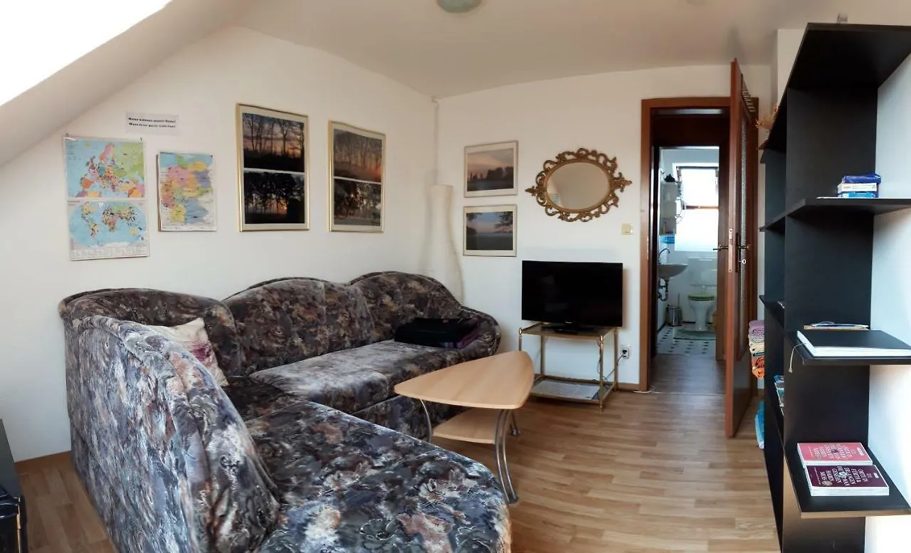 Privatunterkunft Zwei ruhige, private Gästezimmer nahe U-Bahn Nürnberg Deutschland